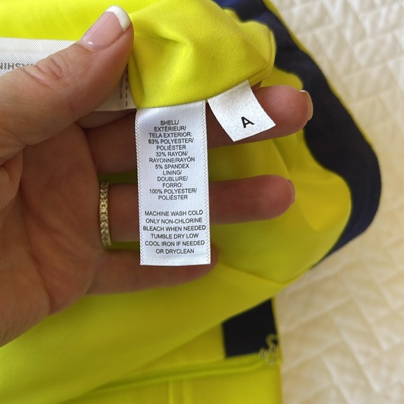 Loft,  bright yellow, size 8, fully lined, zipper enclosure on back, never worn. - Picture 4 of 7